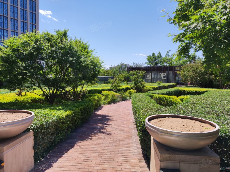 永利國(guó)際3室2廳2衛(wèi)95.71㎡北530萬