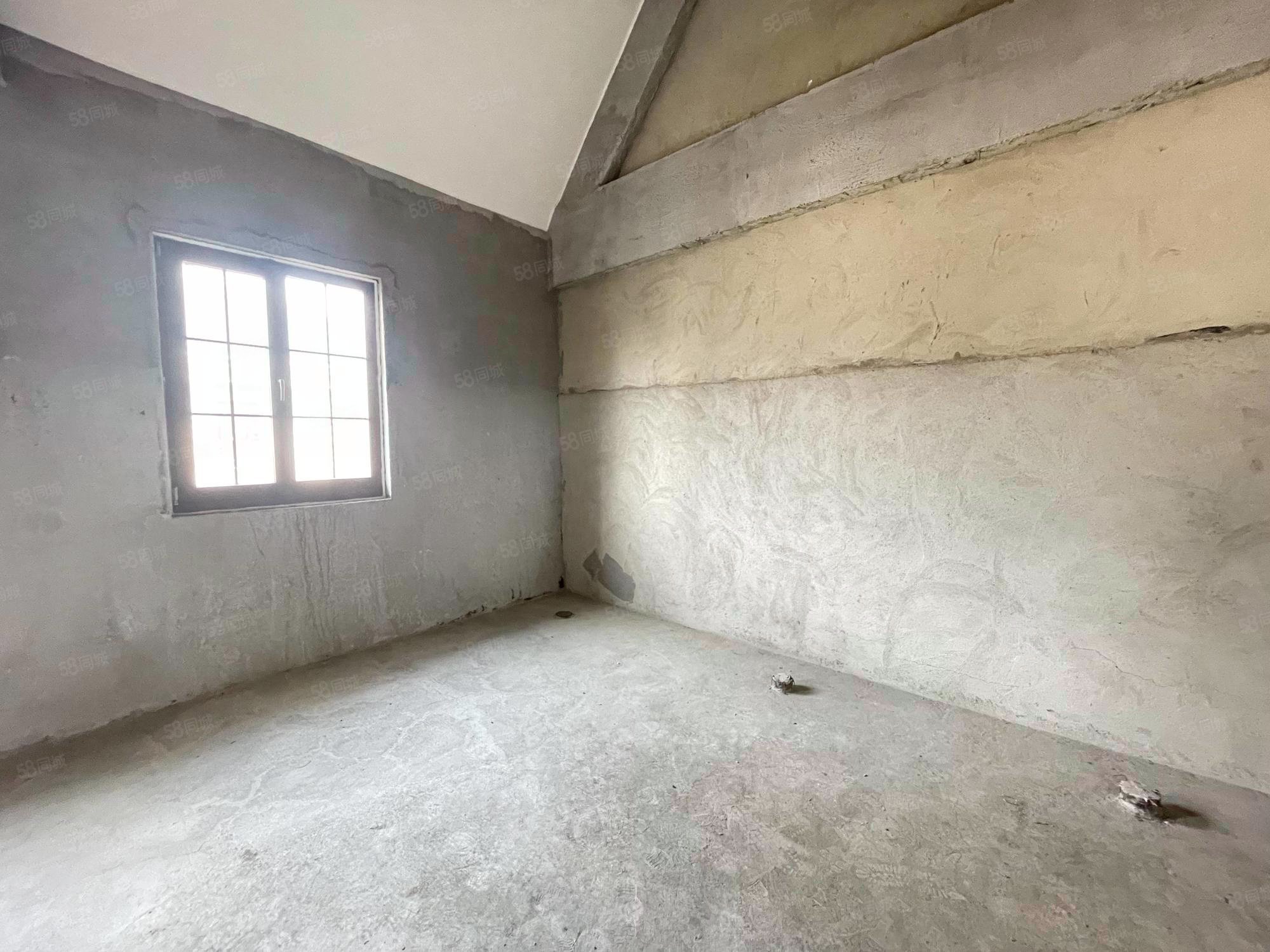 財富公館5室3廳5衛(wèi)1496.75㎡南北8500萬