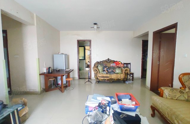 恒大绿洲4室2厅137㎡150万二手房图片