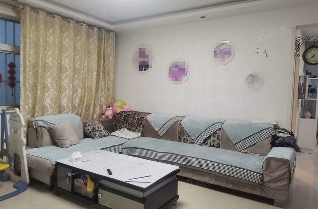 兴华西路     中间好楼层 正规三室两厅 带车储 免大税