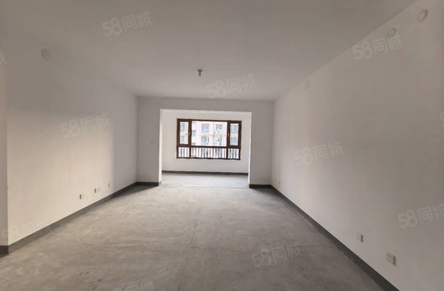 星光和园电梯洋房西边户 四叶草 送车位储藏室 免大税