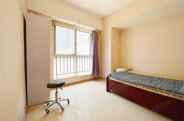 郑州国贸中心3室1厅65.49㎡83万二手房图片