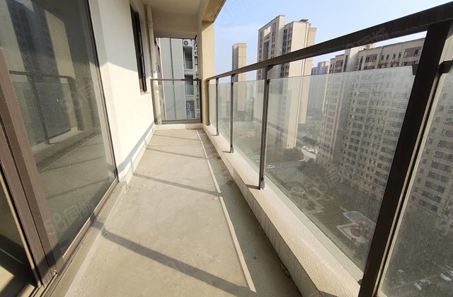 华鸿公园天下3室2厅125㎡50.8万二手房图片