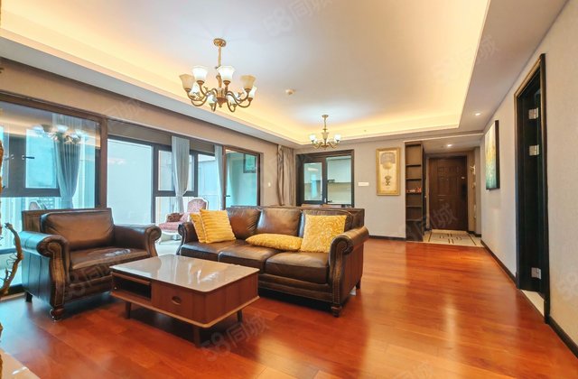 万科翡翠公园4室2厅121.14㎡190万二手房图片