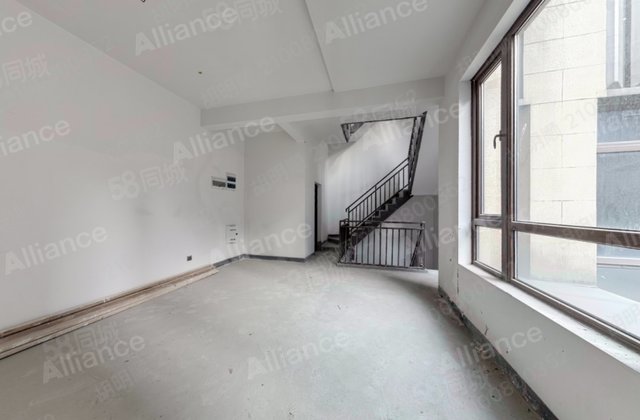 富力御官山(一期南区别墅)4室2厅218.72㎡365万二手房图片