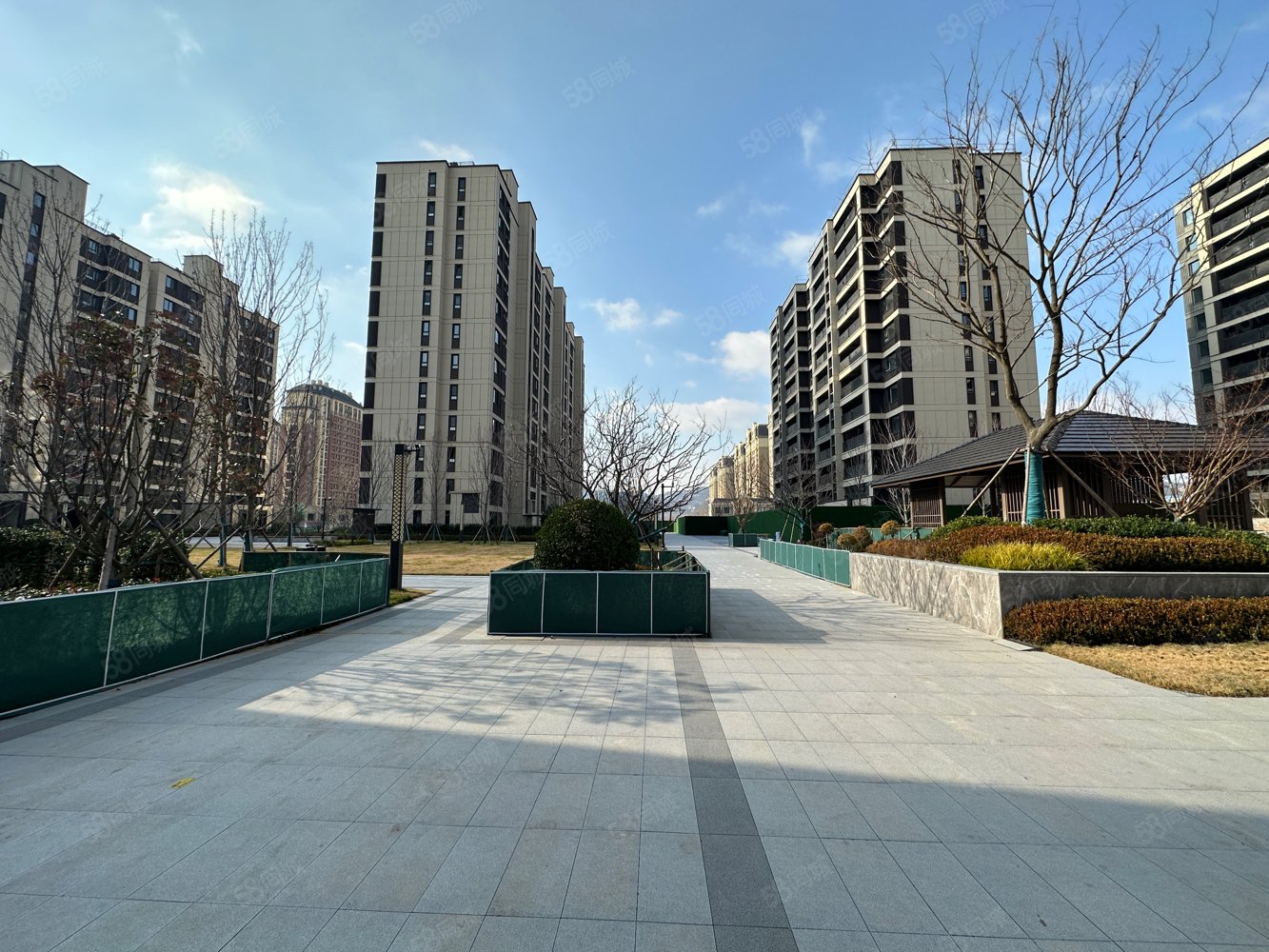 万科紫郡3室2厅2卫116.44㎡南120万