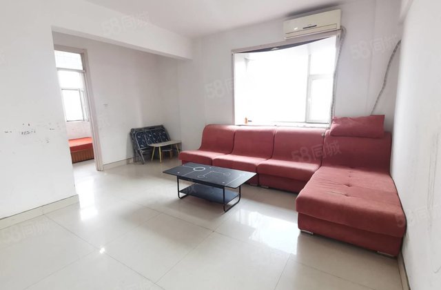 市中心，宝徕花园，三室东边户，五星百货，人民公园北邻