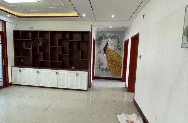 房东诚心急售！文轩东外国语凤皇新城别墅区 双阳台落地窗可按揭