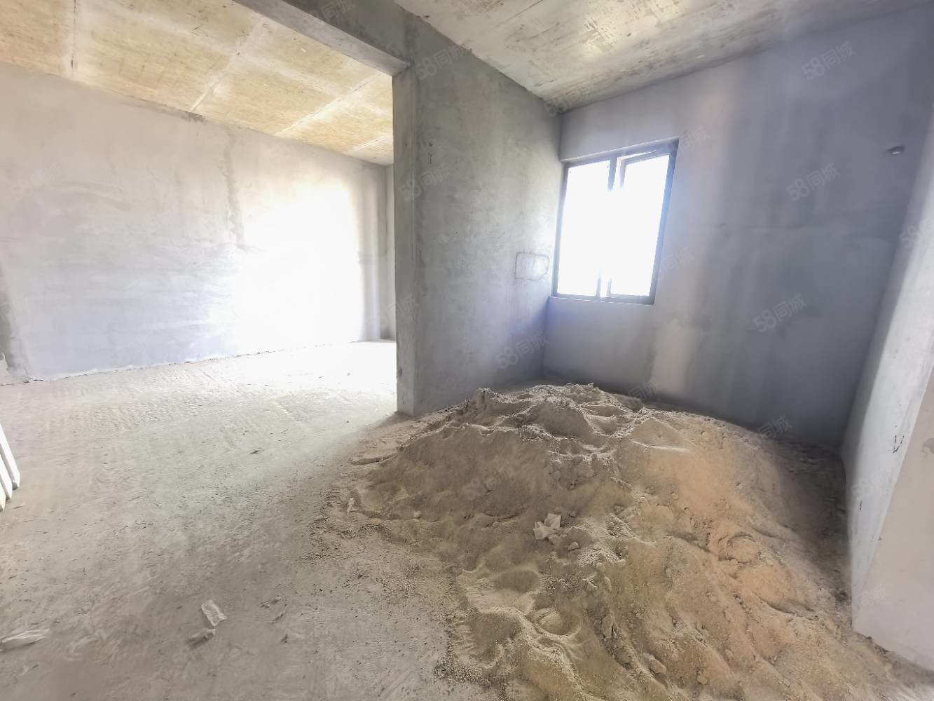 力标澴河壹号院3室2厅1卫95㎡南北39万