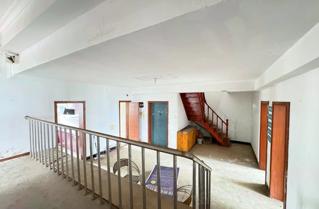 瑞江花园(东区)9室2厅255.65㎡272万二手房图片