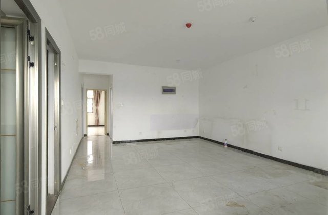 急售！孟达国际新城A2区紧邻外国语带储藏室空房未住随时看房