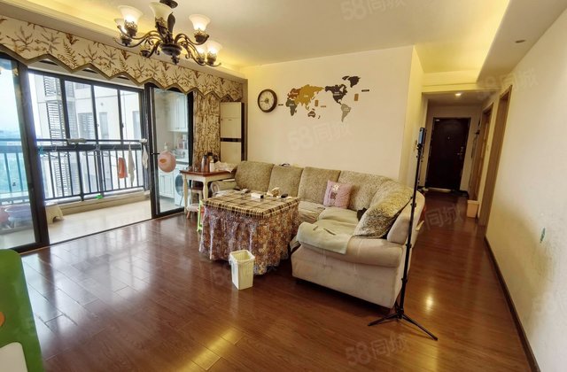 万科魅力之城3室2厅123.88㎡128万二手房图片