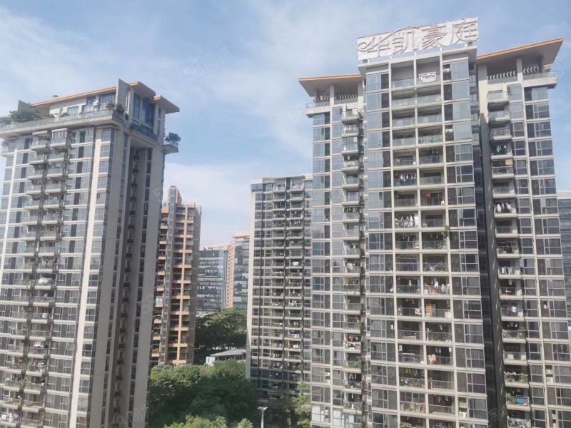 华凯豪庭 可大砍 高楼层采光充足 医疗配套成熟 近地铁