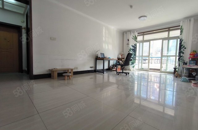 设计院公寓 位置优越 配套齐全 近医院    夜市 宽敞舒适