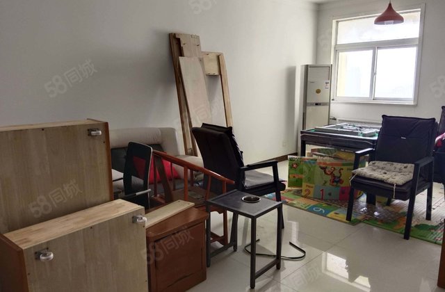 金凤龙庭 2房 周边配套完善