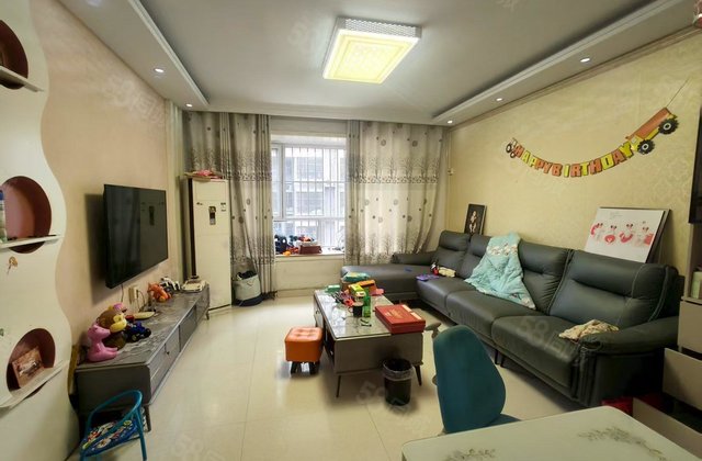 阳光实验 月亮湾 精装三室 公摊少 健康楼层