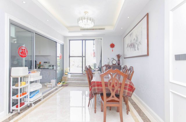 益力檀宫5室3厅324.66㎡780万二手房图片