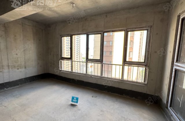十月城东区4室2厅148㎡112万二手房图片