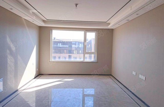 中海阅麓山3室2厅117.83㎡96万二手房图片