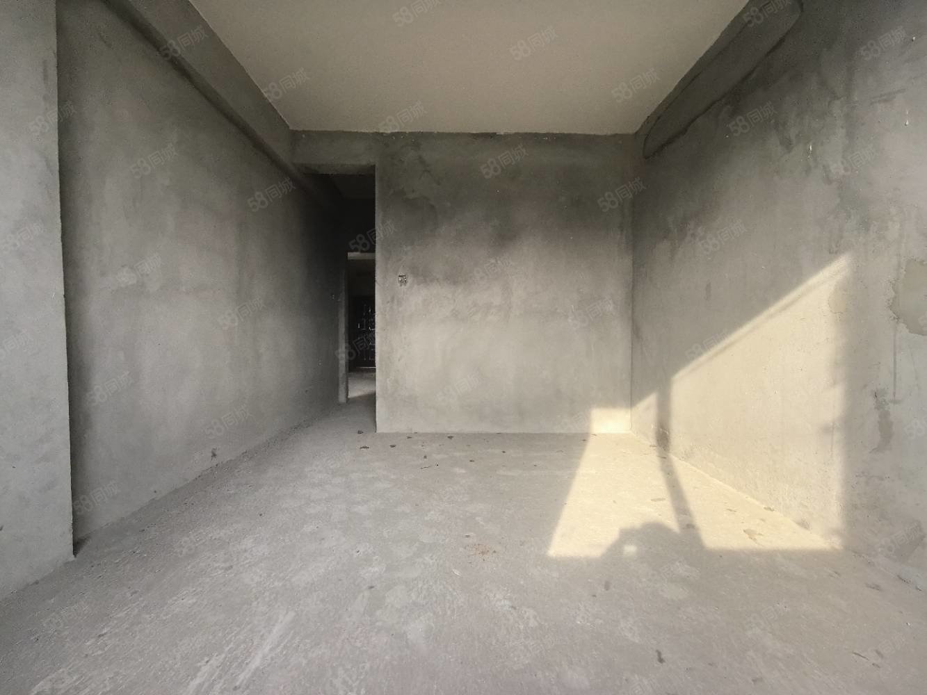 香山苑小区(张湾)3室2厅1卫105㎡南北69万