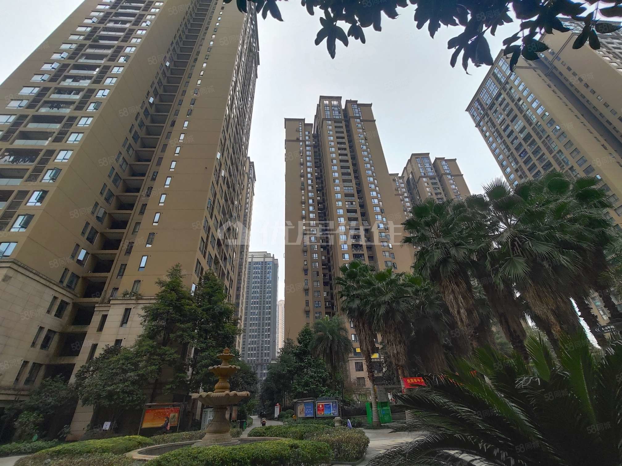 光华观府国际3室2厅2卫100㎡南210万