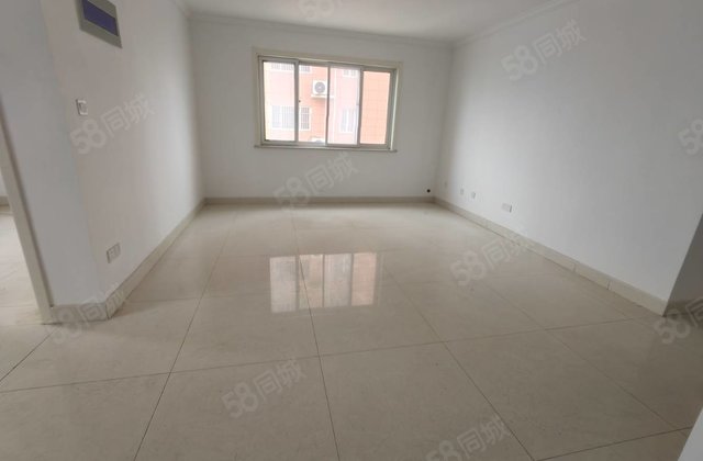 香江附近，电梯洋房东边户，双卫，中通领郡城，白庄全明户型急售