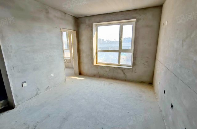 大禹城邦3室2厅132㎡90万二手房图片