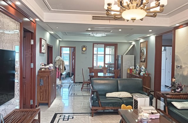 真实急售孟达国际A2区六层洋房 带车储精装修四叶草 城市芳华