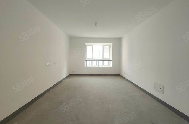 3室2厅 138平 南北通透 简单装修 诚心出售 价格可议