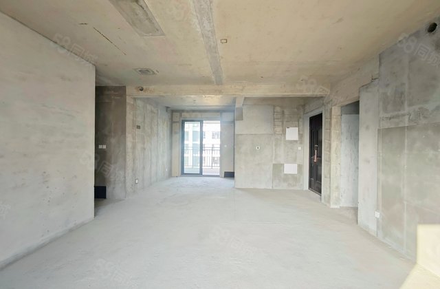 中建麓江府4室2厅164.15㎡199万二手房图片