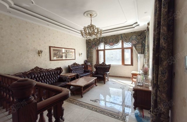 5000多一平住别墅东昌府院盛世天湖精装修送车库大院子有钥匙