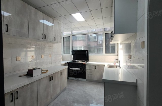 金源小区3室2厅127㎡75万二手房图片