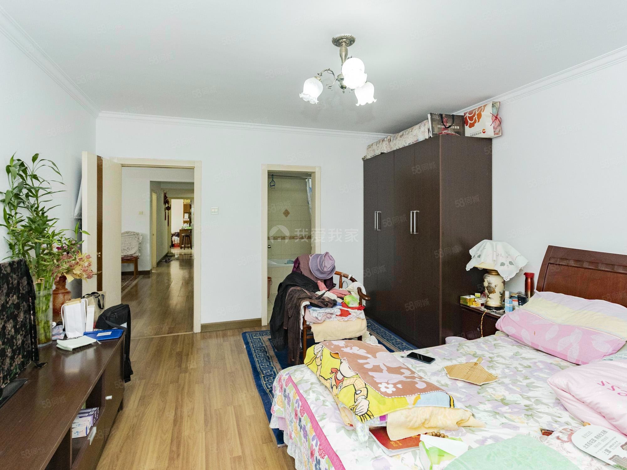 云趣園(三區(qū))3室2廳2衛(wèi)135.25㎡西南400萬(wàn)