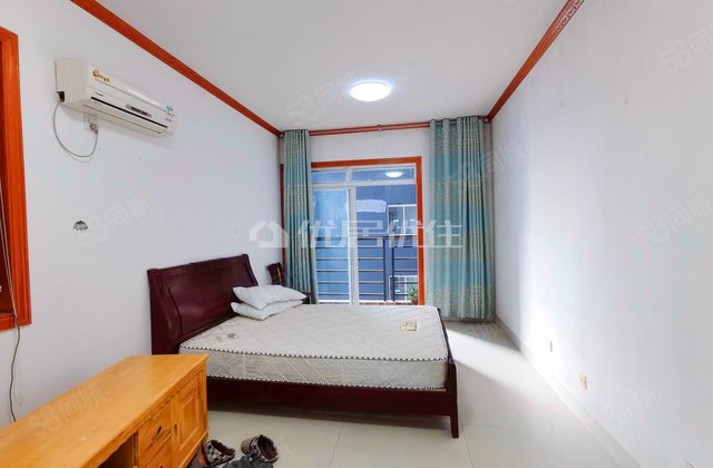 希尔顿阳光1室0厅33㎡40万二手房图片