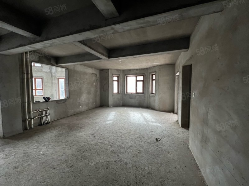 独栋别墅 700平 毛坯现房 院子1000平,吉粮康郡-松原58同城