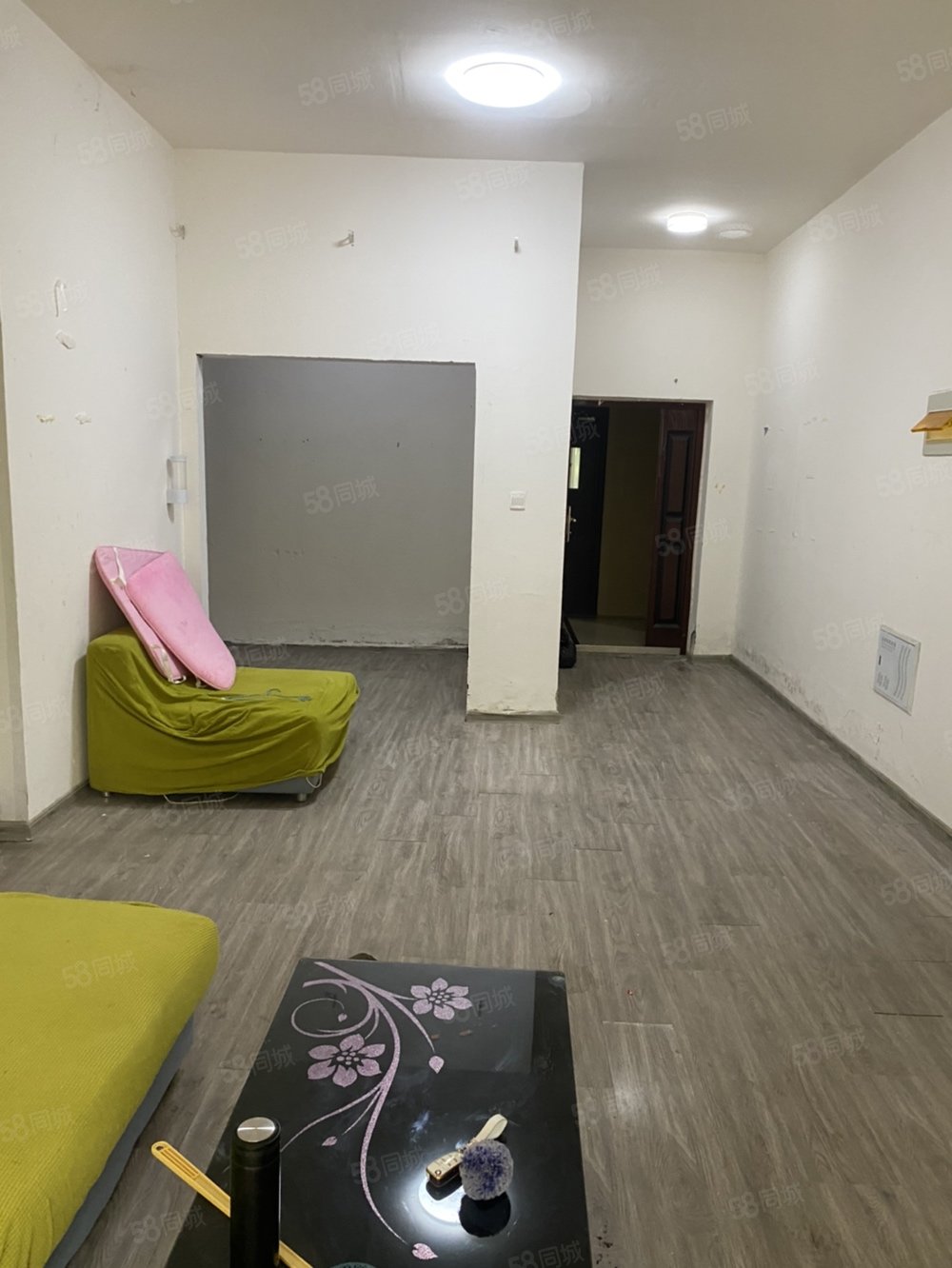 悦湖城3室2厅1卫110㎡南北60万