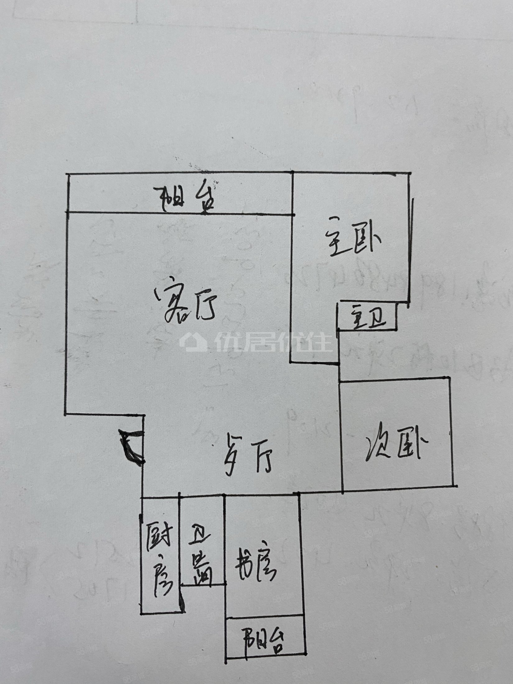 经典时代花园广场3室2厅2卫126.23㎡南107万