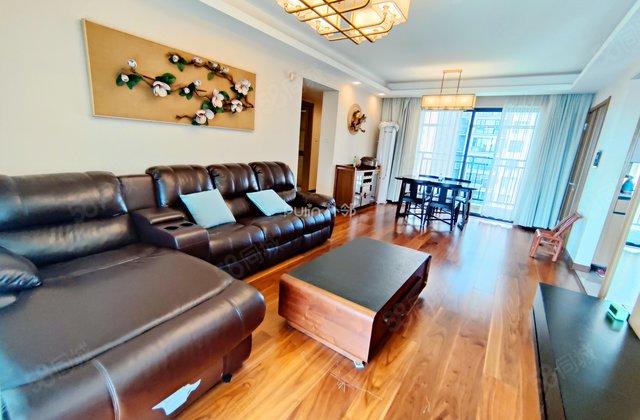 万科白鹭郡3室2厅96.88㎡118万二手房图片