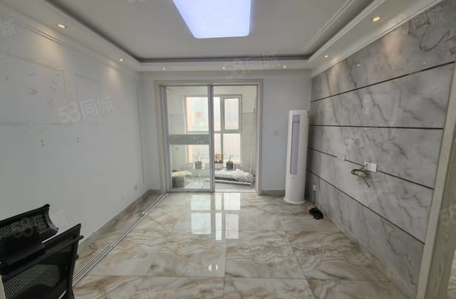 徒骇河旁 水岸花语 业主急卖 精装两室随时看房可议价空间