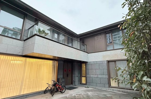 青秀阅山府(别墅)4室3厅312.24㎡920万二手房图片