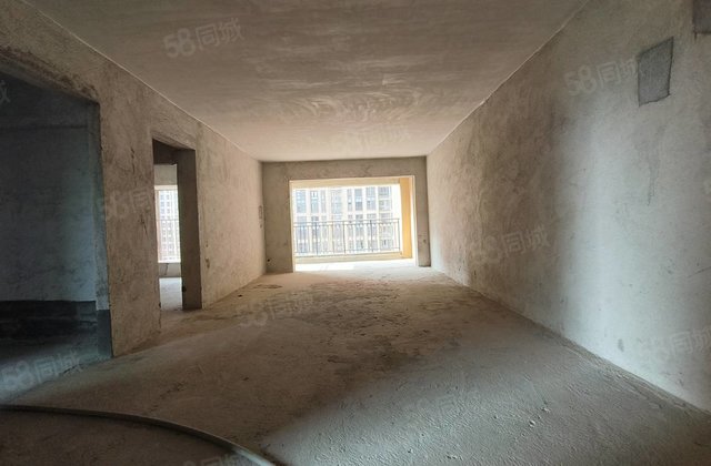 恒福尚城5室2厅142.58㎡115万二手房图片