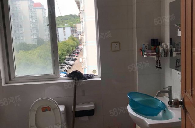 桂冠公寓(二期)3室2厅135.3㎡168万二手房图片