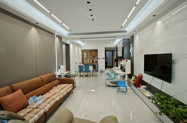 碧桂园国岳府视野开阔 送储藏室 免大税 随时可以看房