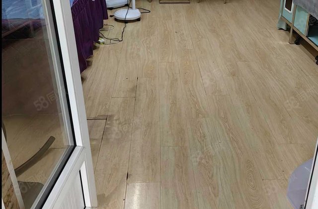 华侨城(E区)2室1厅100㎡68万二手房图片