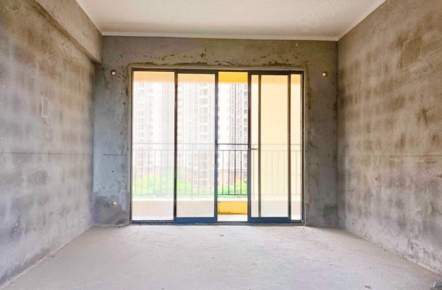 佳兆业金域天下3室2厅91.12㎡50万二手房图片