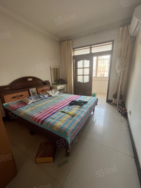 富苑小区 大产权 满五   首付13个