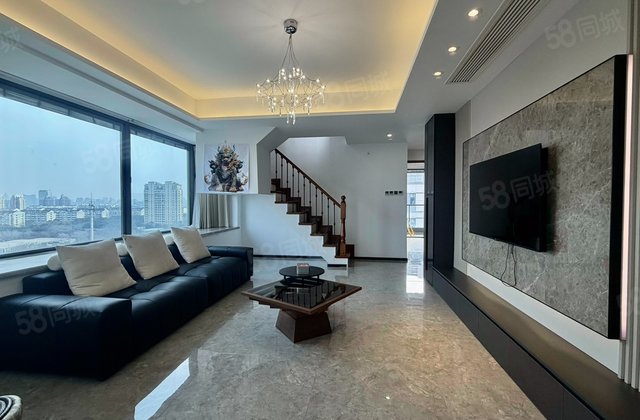 保利天悦(一期)4室2厅144.69㎡408万二手房图片