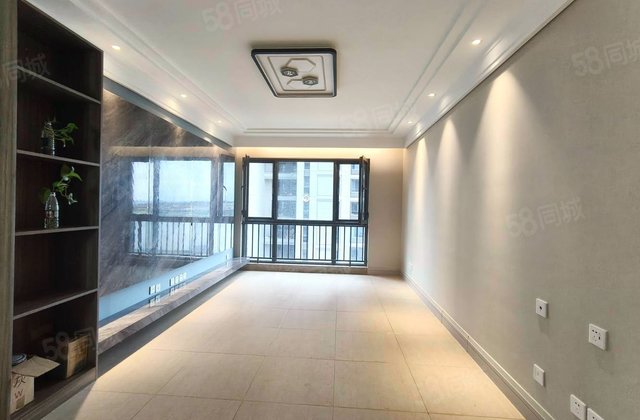 融创海逸长洲2室2厅91.54㎡87万二手房图片