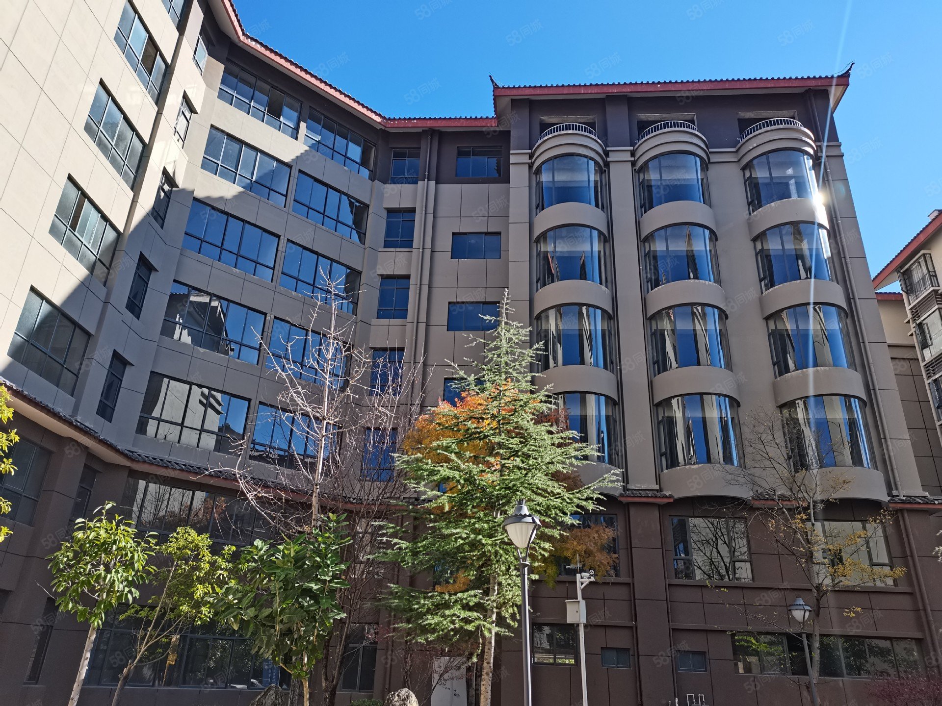 8楼33万景誉花园二期1房,景誉家园-丽江58同城