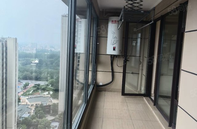 房东急售二中旁 改善型观景房 翡丽湾 落地窗双阳台  大三居
